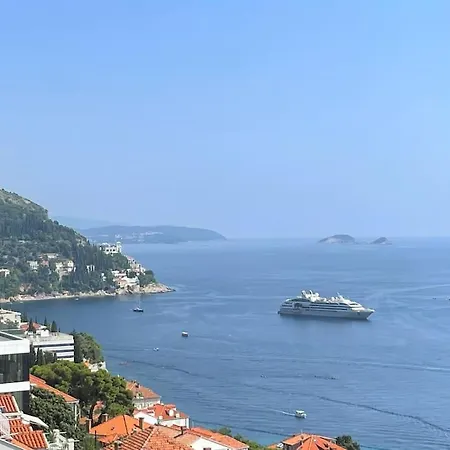 Dalmatins Milliondollar Sea View *