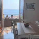 بيت للعطل Dalmatins Milliondollar Sea View *