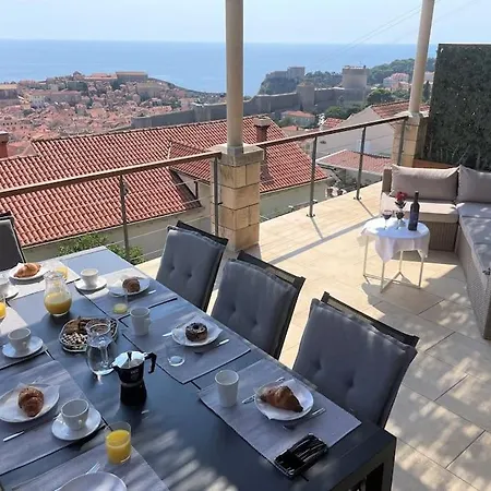 度假居 Dalmatins Milliondollar Sea View *