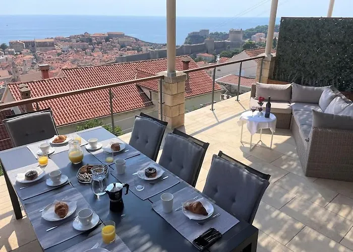 度假居 Dalmatins Milliondollar Sea View *
