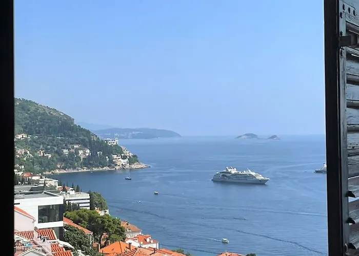 Dalmatins Milliondollar Sea View *